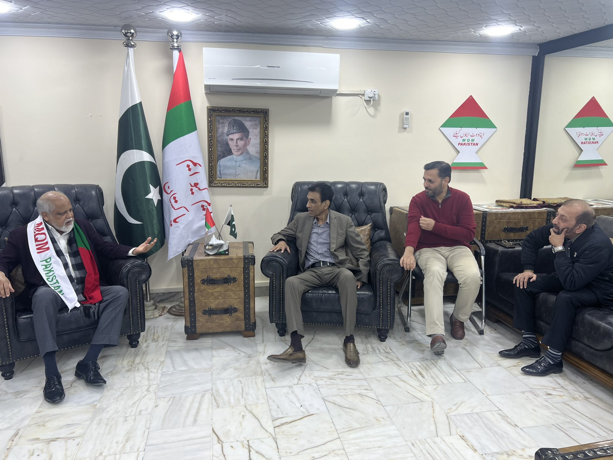PTI founding member defects to MQM-P