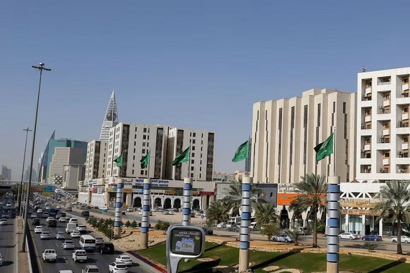 Saudi Arabia prepares to open first alcohol store for diplomats