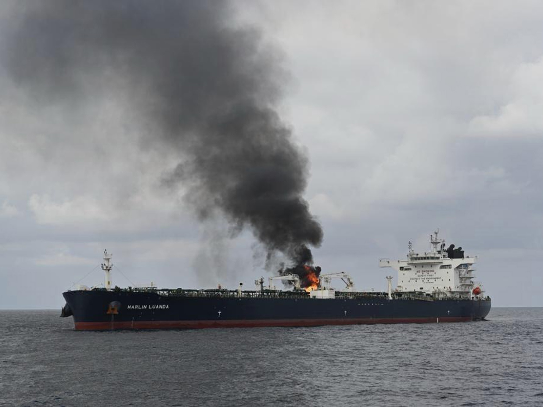 US strikes Houthi unmanned vessels, anti-ship missiles, drone