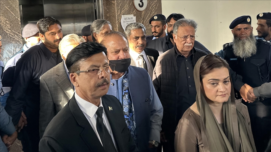 Writing letter to IMF tantamount to enmity with state: Nawaz Sharif