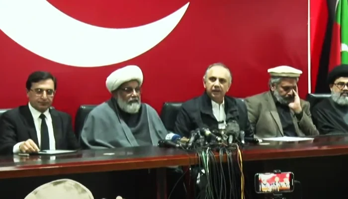 PTI backed MNAs-elect to join Hamid Raza's Sunni Ittehad Council