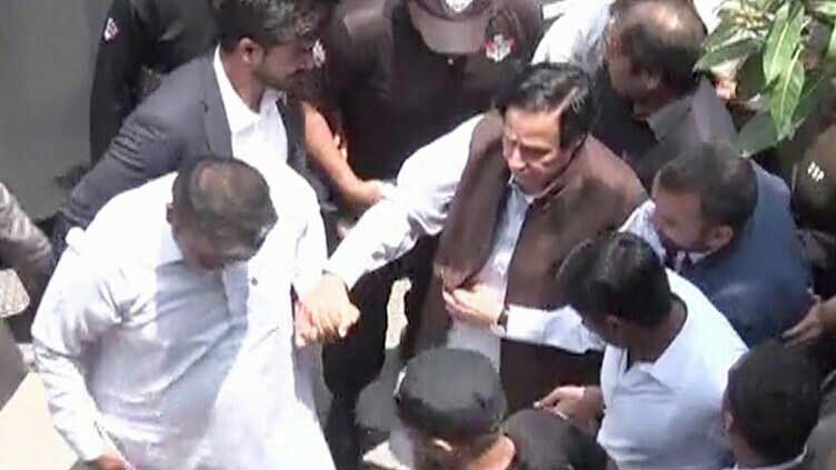Court defers Pervaiz Elahi, others’ indictment in graft case till Feb 14th