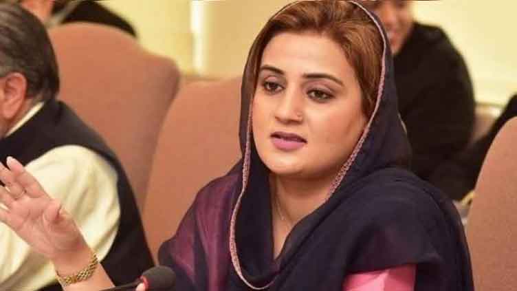 AitchisonGate: PML-N's Uzma Bukhari attempts to defend party, fails spectacularly
