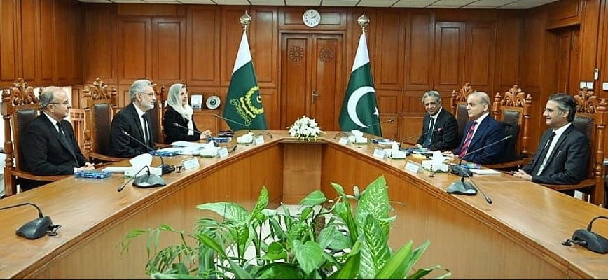 No meddling in judicial affairs, CJP tells PM