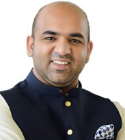 Punjab CM directs Rana Sikandar Hayat to teach one class every week in schools