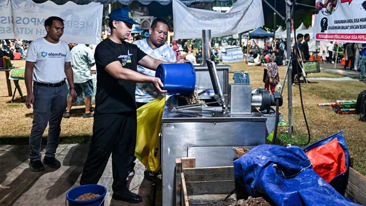Malaysia converts Ramadan food waste into fertiliser