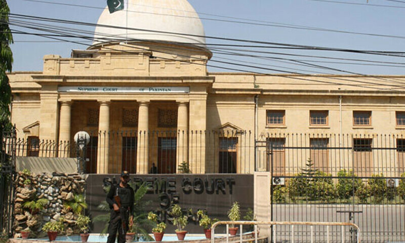 SC orders removal of encroachments from public roads, pavements in 3 days