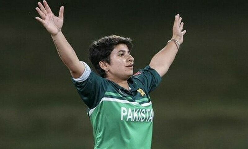 Pakistani cricketer becomes leading wicket-taker in T20's International