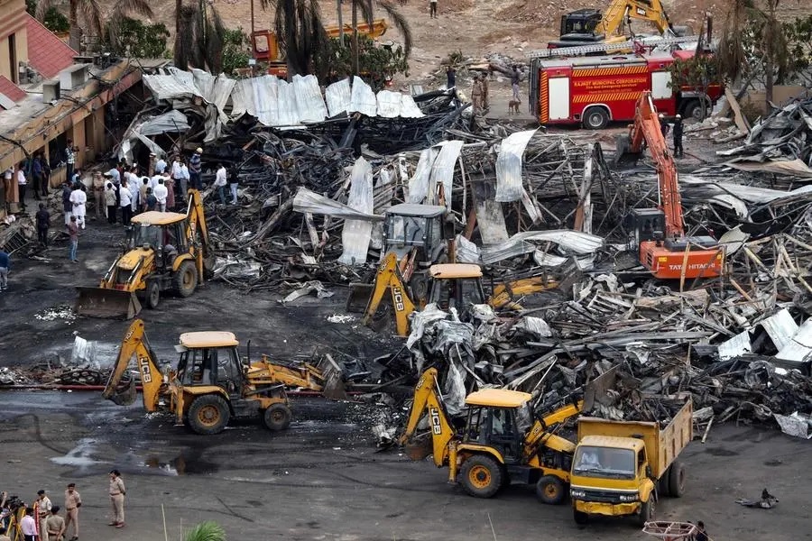 Four children among 27 dead in India amusement park fire