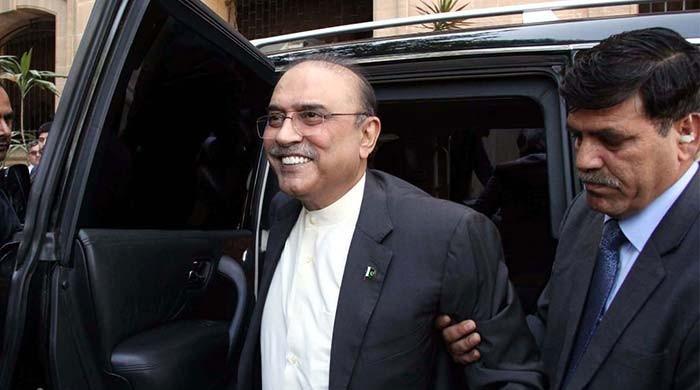 After clean chit to Nawaz, President Zardari gets ‘immunity’ in Toshakhana vehicle case