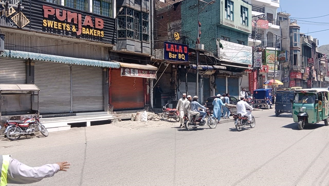 Malakand division remains shut against govt’s plan to impose taxes