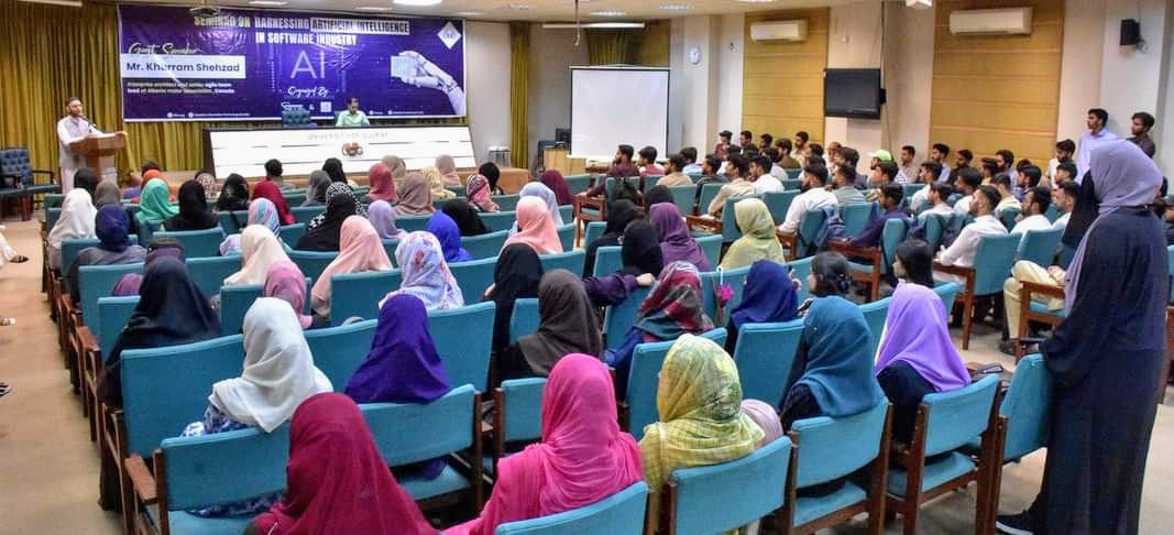 Industry experts, students explore AI's role in shaping future IT landscape