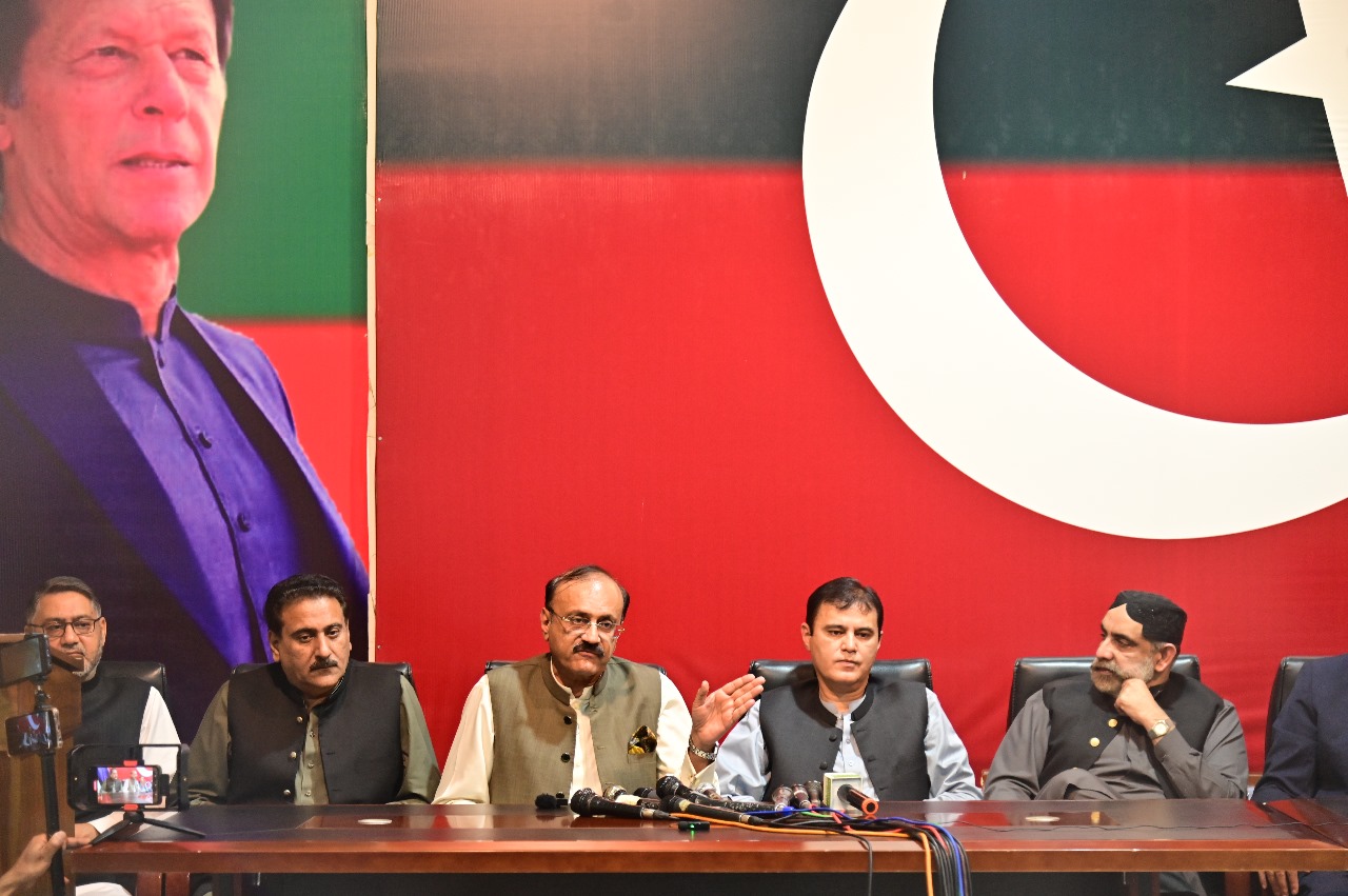 PTI seeks judicial probe into mega wheat scandal
