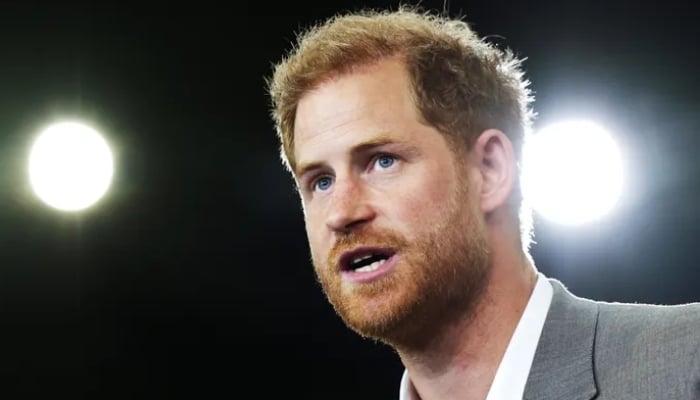 Prince Harry risking lifetime royal banishment with second memoir