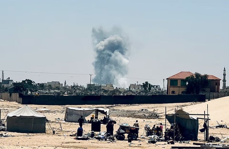 Israel announces 'tactical pause' in part of southern Gaza