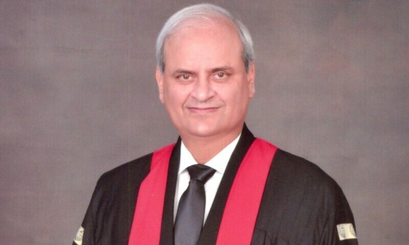 State departments causing serious threats, harassing courts: LHC CJ