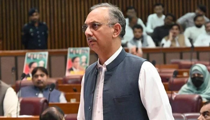 PTI labels budget as work of 'hitman,' 'economic terrorism'