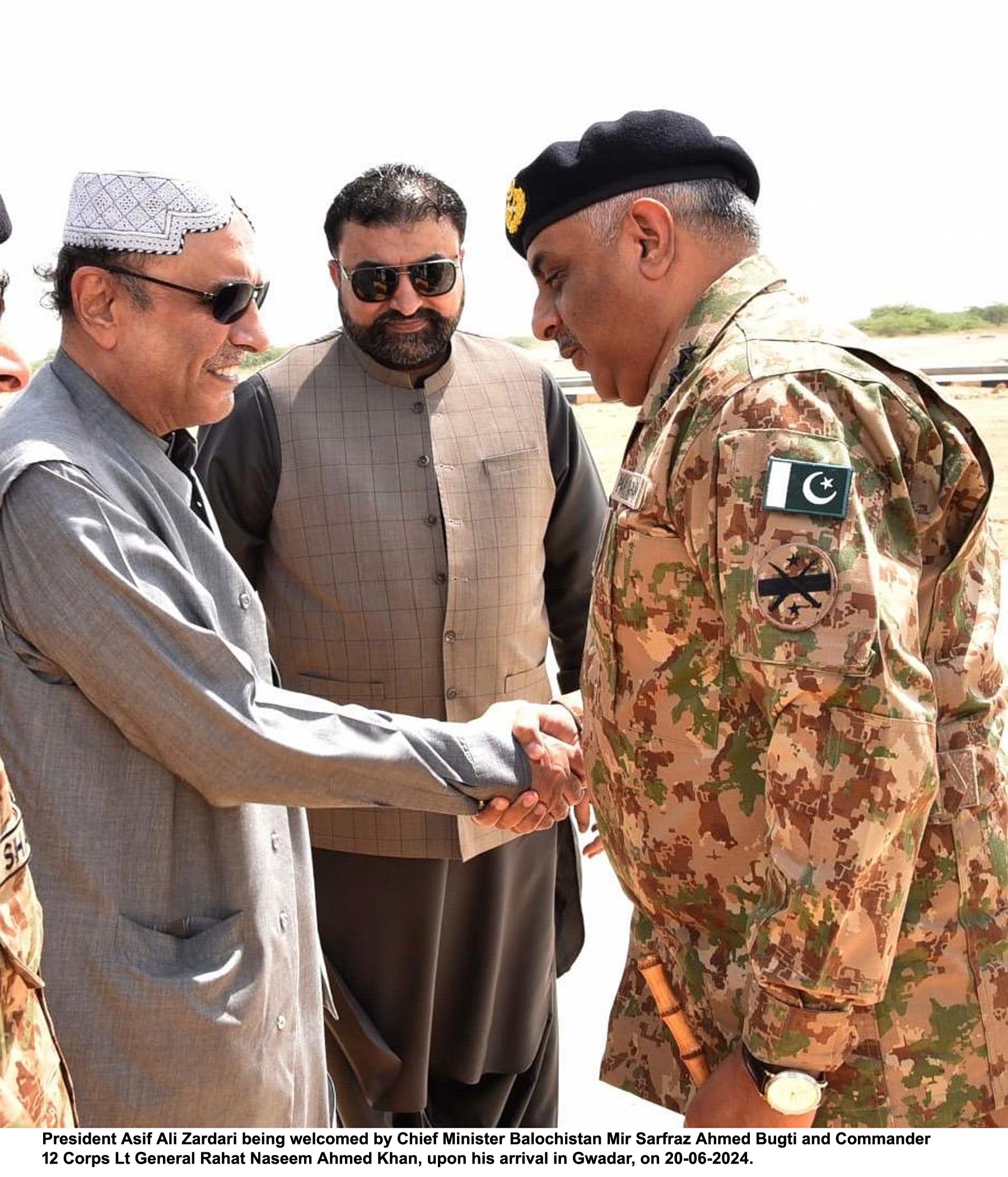 President Zardari for enhanced capacity of LEAs to counter terror in Balochistan
