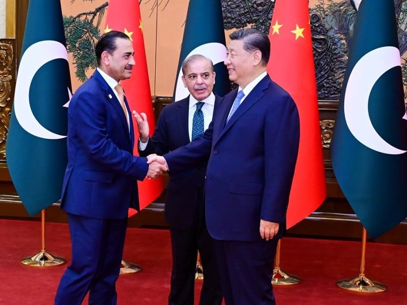 COAS Gen Asim Munir meets Chinese President Xi Jinping