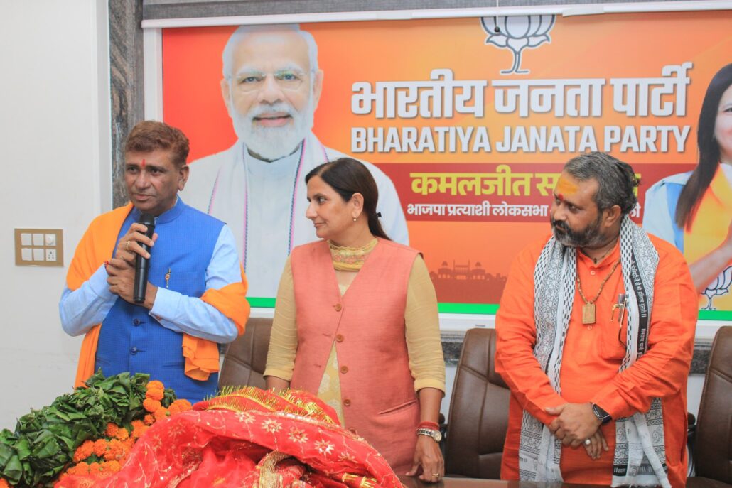 BJP leader threatens to slaughter thousand of Muslims within 48 hours