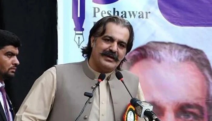 KP CM launches ‘Ikhtiyar Awam Ka’ app for direct public feedback