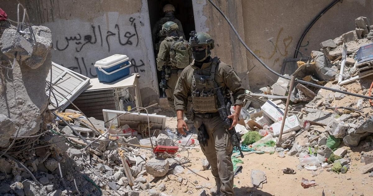 Hamas back on Gaza streets after war with Israel