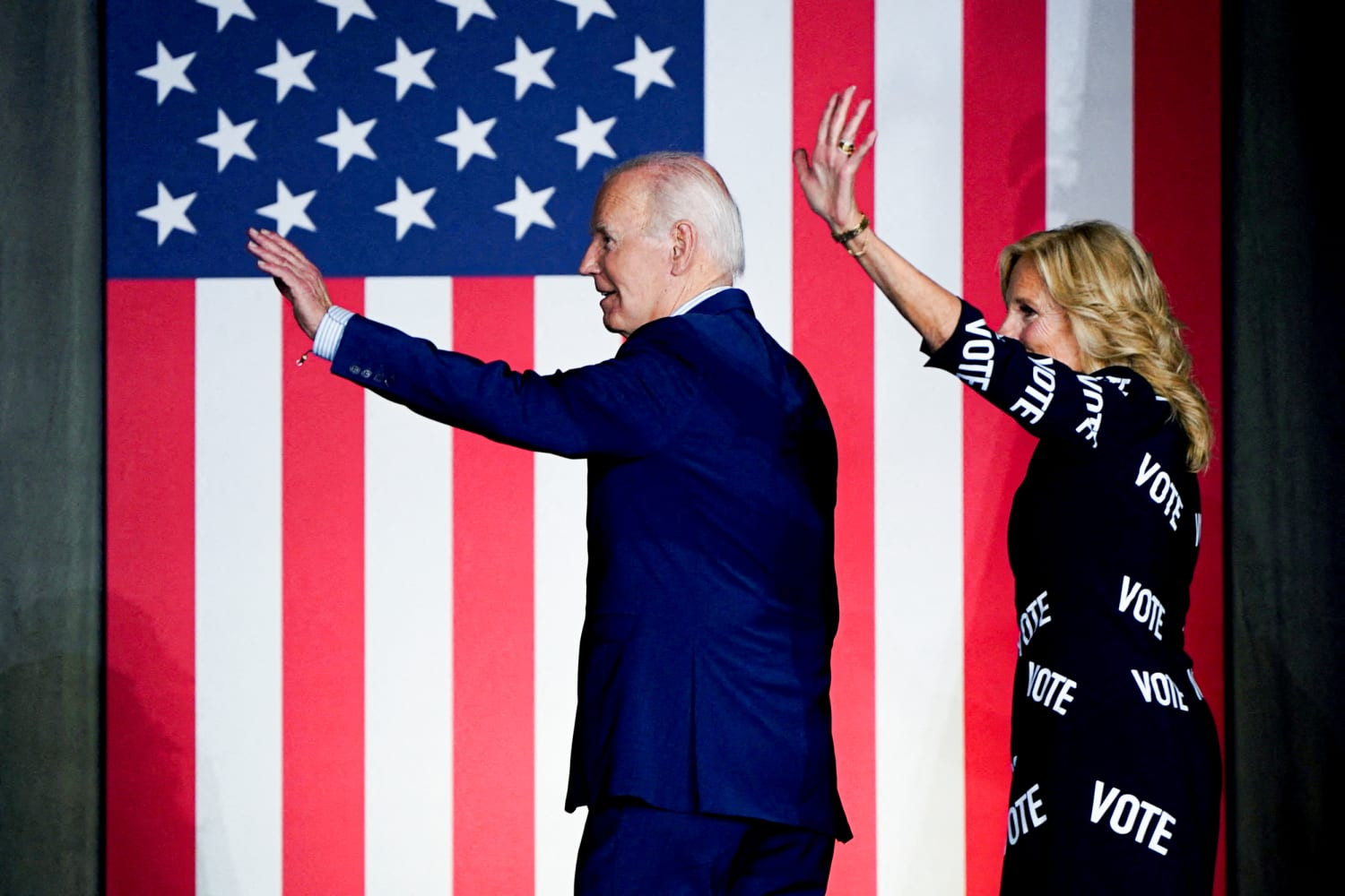 Senior Democrats rally behind Biden, rule out replacing him in election race