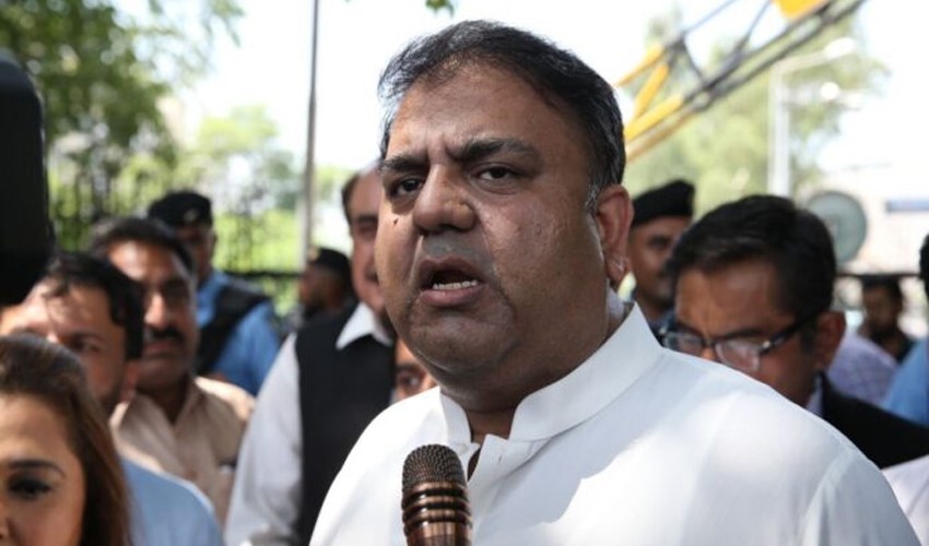 Fawad Chaudhry urges Nawaz Sharif to intervene as political crisis deepens