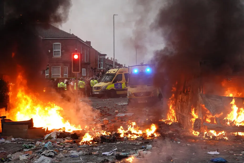 UK riots latest: Whopping amount of arrests made as judges hit thugs with heavier jail sentences