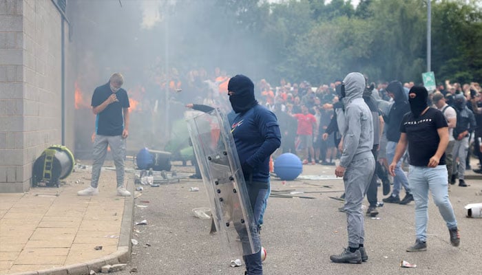 British police brace for fresh riots as Starmer promises swift action