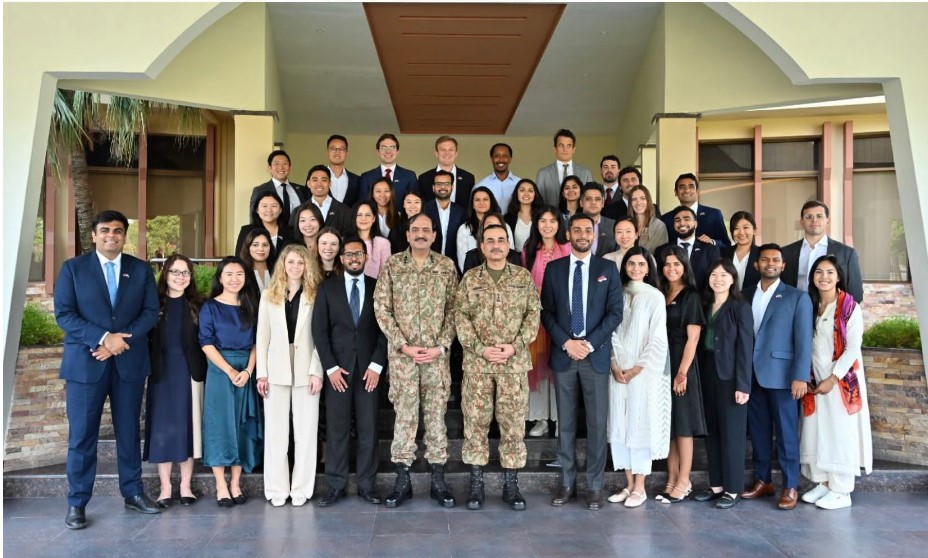 COAS emphasizes significance of education, critical thinking & innovation to address security challenges