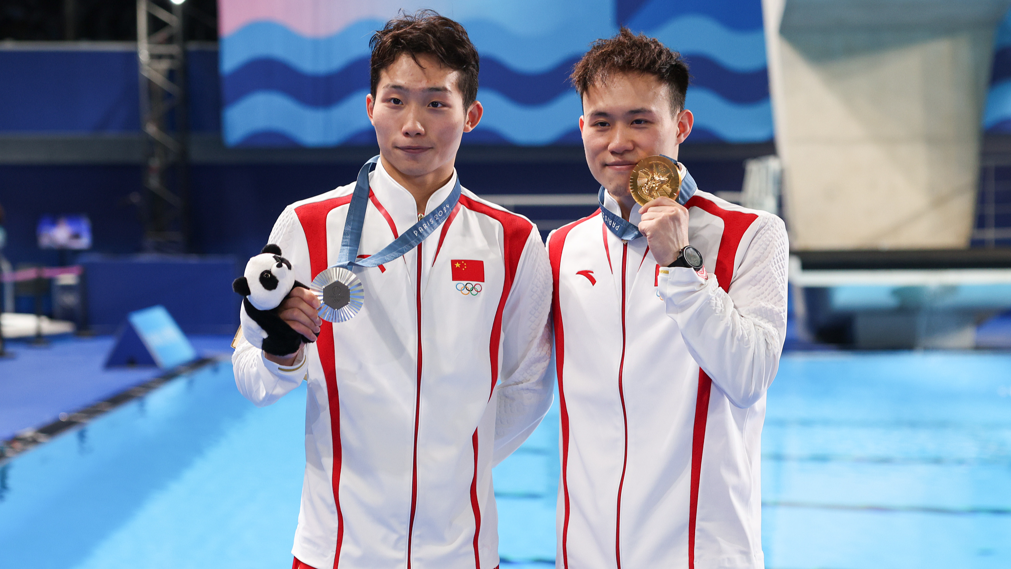 Chinese divers continue dominance, boxer Chang makes history in Paris