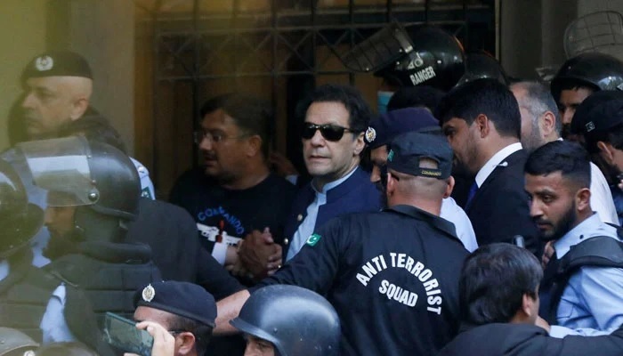 IHC bars trial court from final verdict in £190m corruption case against Imran, wife