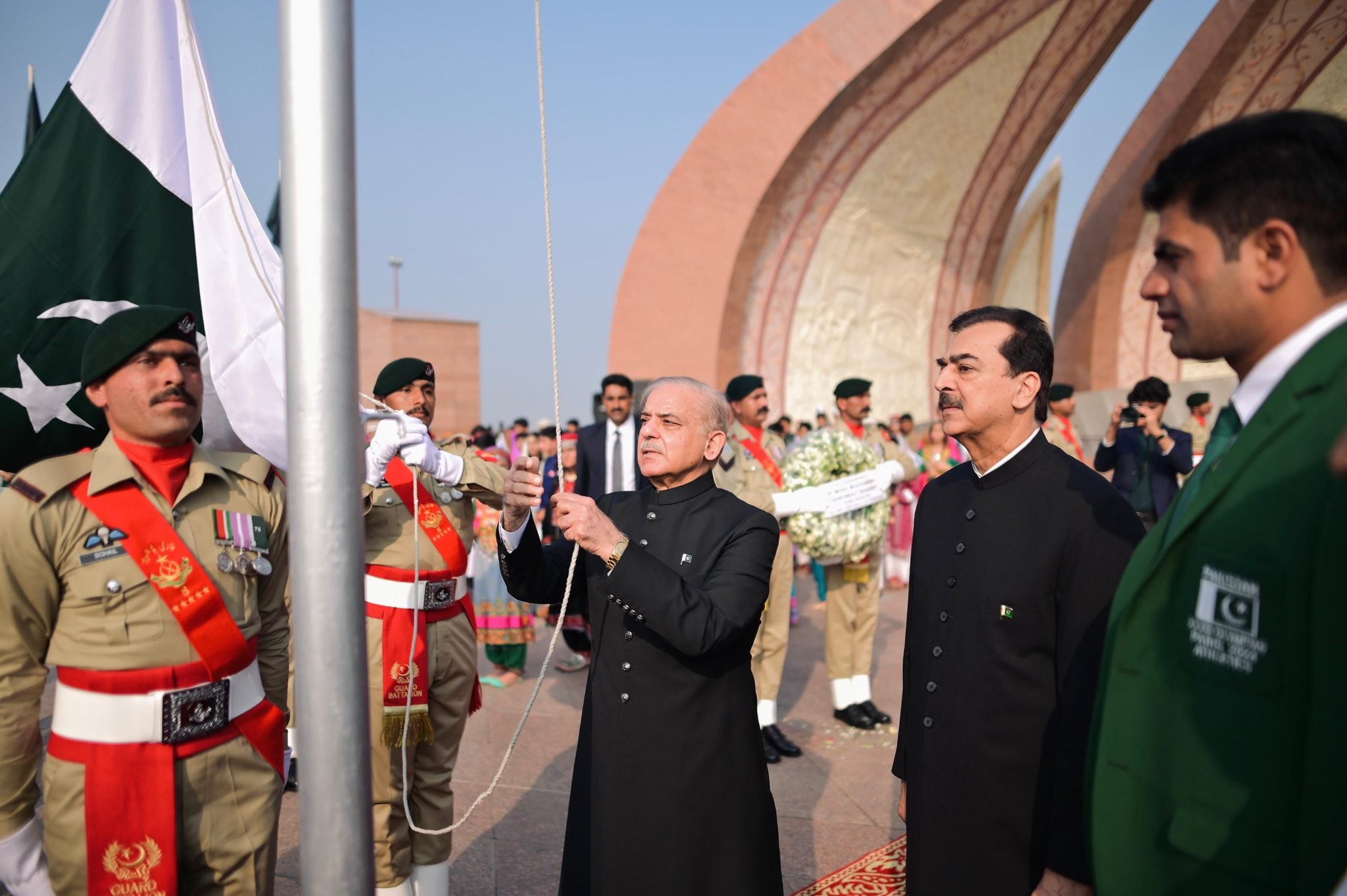 As Pakistan marks 77th I-Day, civil-military leadership reaffirms commitment to ‘economic stability, cherished ideals’