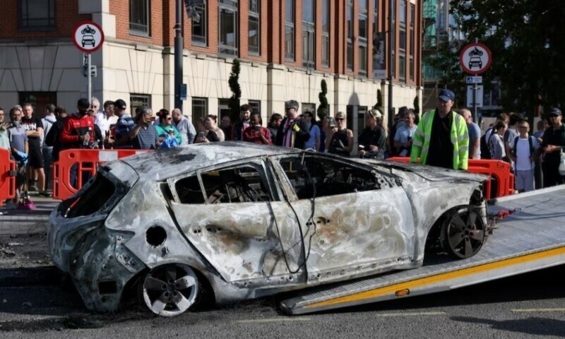 Mosques up security, British police boost presence after night of rioting in Sunderland
