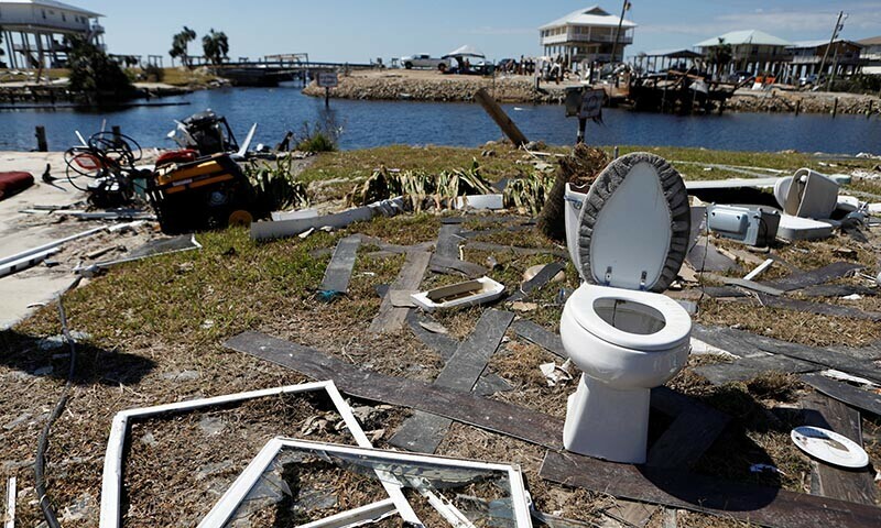 Deadly floods hit US Southeast, with 100 confirmed dead as election looms