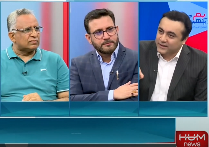 PML-N's Kausar Kazmi slaps PTI's Azhar Siddque during live TV show - WATCH