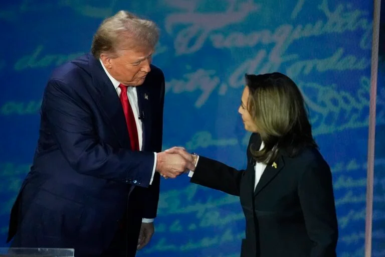Trump and Harris sprint to finish in USA's most contentious presidential race