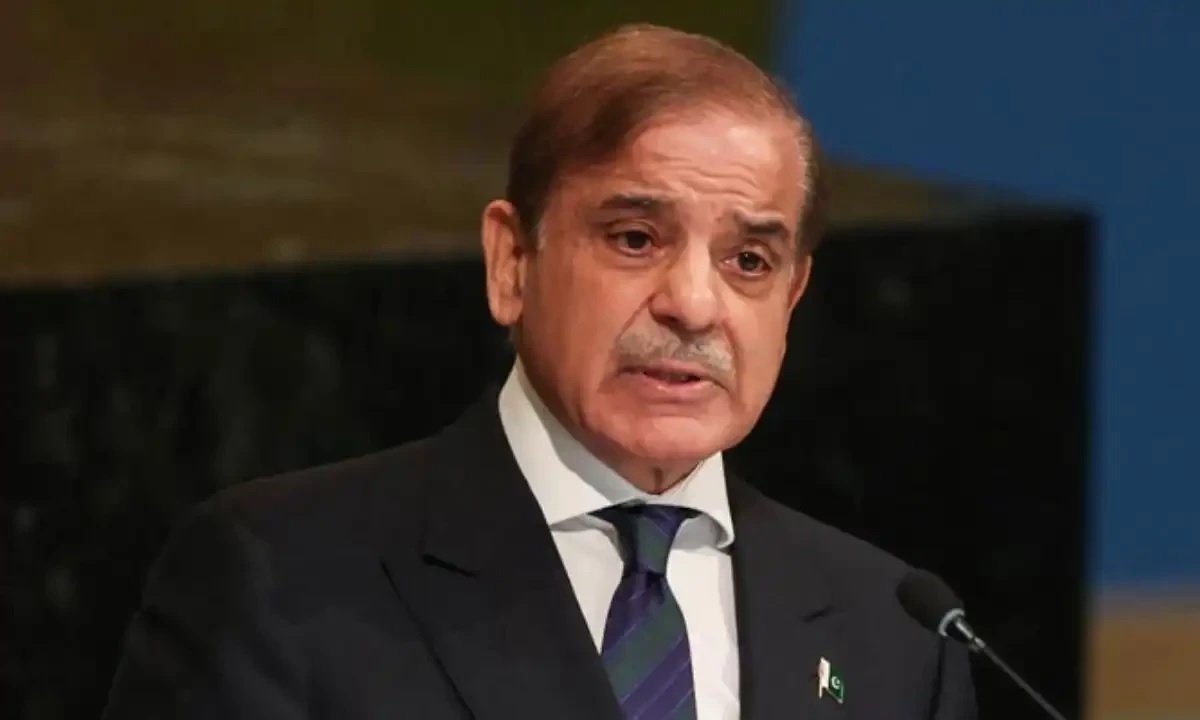 Masses rejected politics of chaos as they support govt’s economic policies: PM