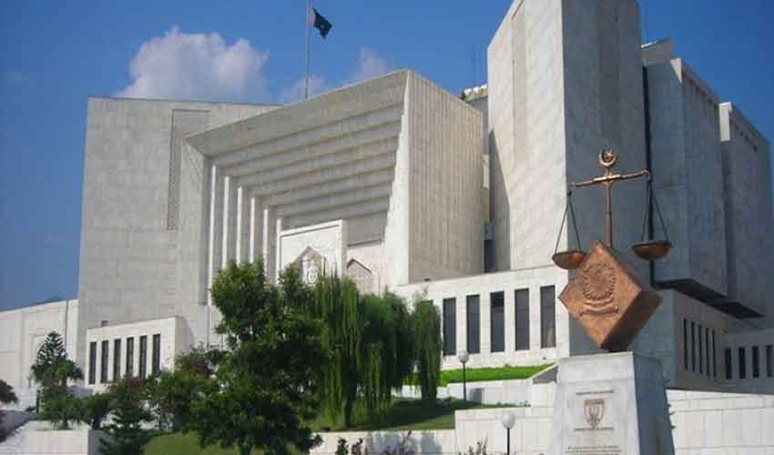 Supreme Court strikes down 2022 ruling on Article 63-A, warns of party leader 'dictatorship'