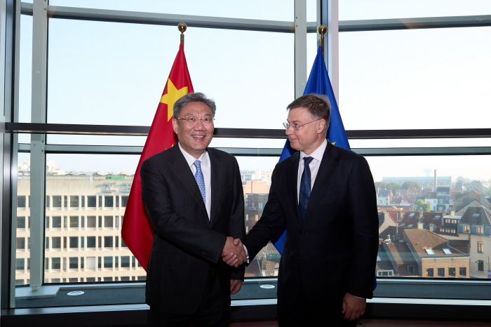 China, EU hold constructive consultation on EV tariff disputes