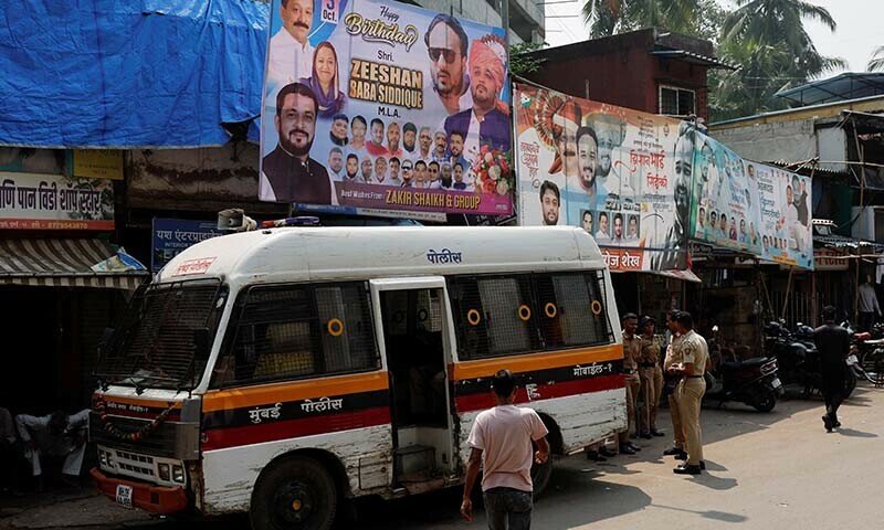 Indian Muslim politician shot dead in Mumbai