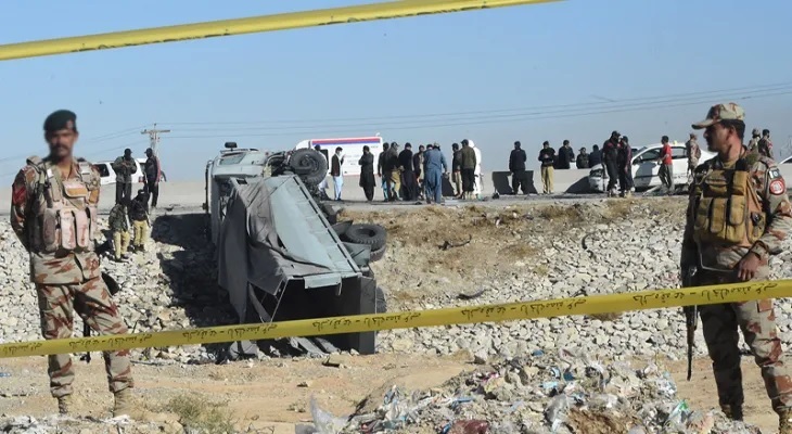 Eight killed in Mir Ali check-post suicide bombing