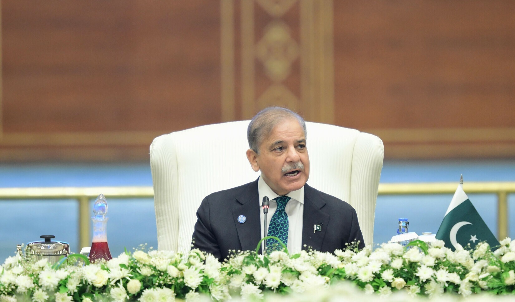 PM Shehbaz ‘calls off’ trip to Samoa amid prevailing ‘political situation’