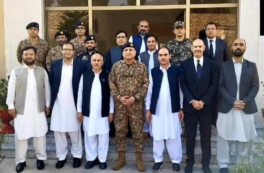 Army’s role in peace, uplift highlighted at interactive session with Corps Commander Peshawar