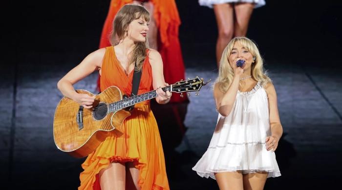 Taylor Swift, Sabrina Carpenter wow crowd with surprise duet