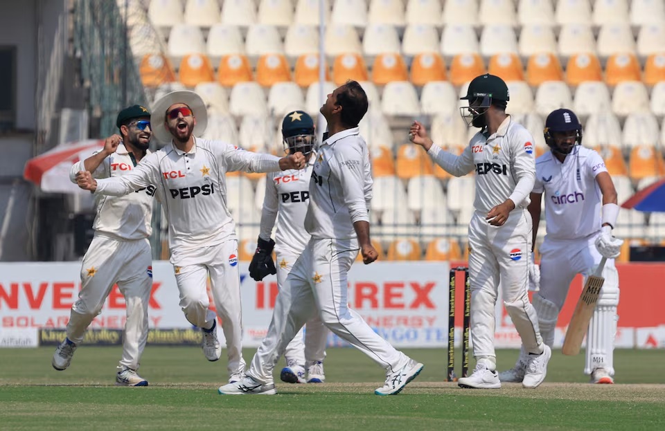 Noman and Sajid lead Pakistan to victory over England in Multan Test