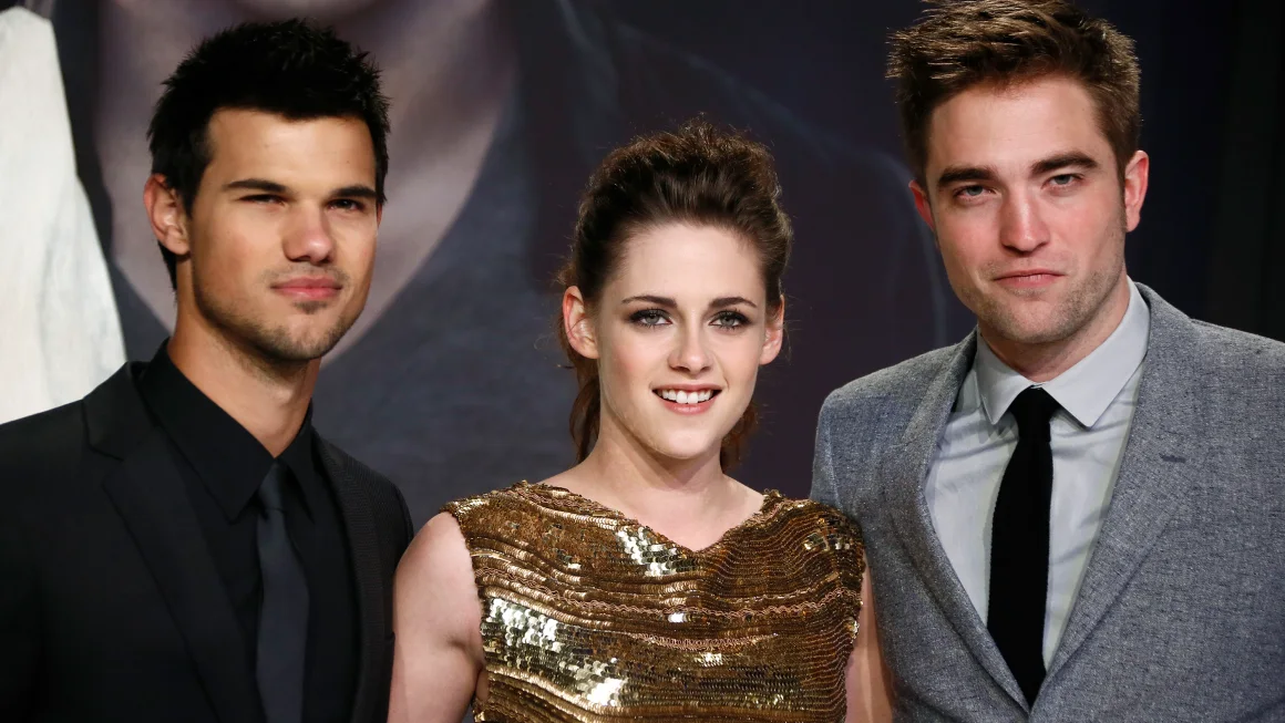Taylor Lautner Sparks Debate Over Twilight Love Triangle With Bold TikTok