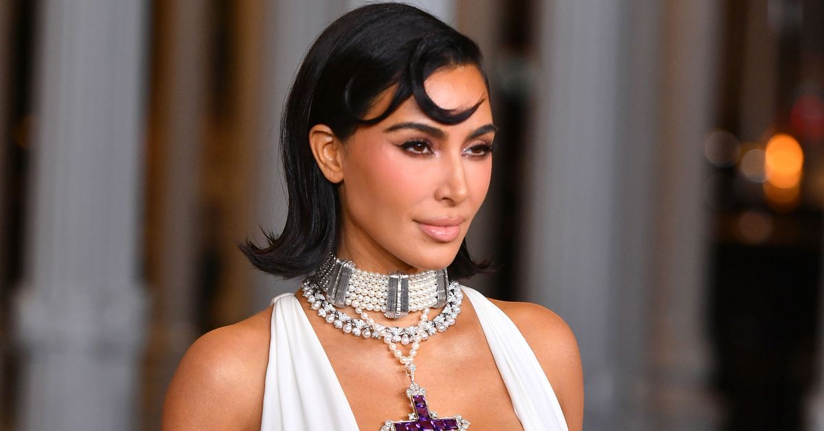 Kim Kardashian Criticized for Wearing Princess Diana's Cross Necklace at LACMA Gala: "Class vs. Trash" Debate Erupts