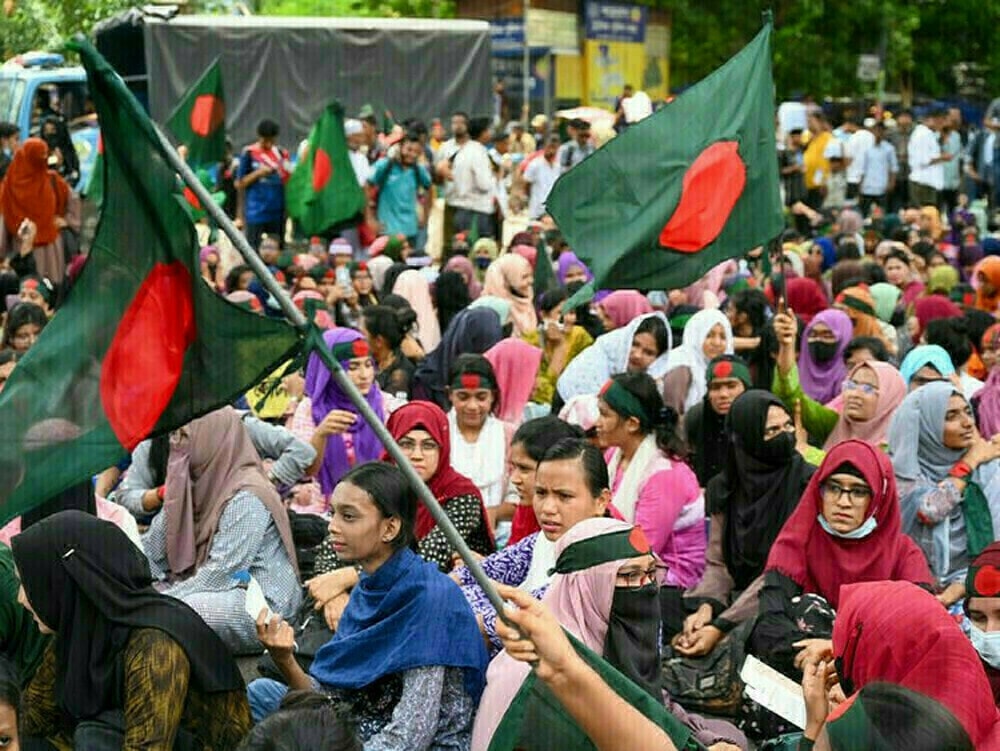 Supporters of Bangladesh ex-leader arrested with Trump signs